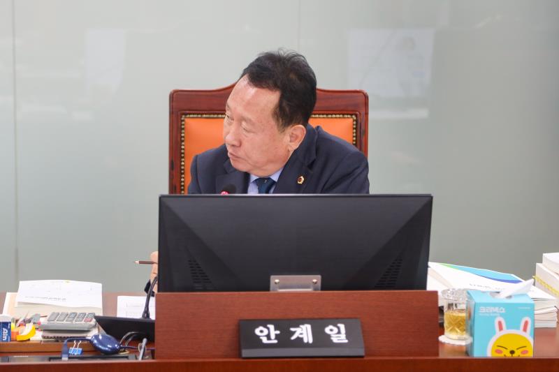 제386회 임시회 제1차 안전행정위원회_10