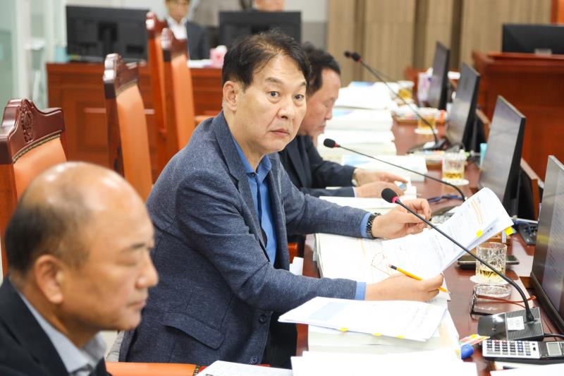 제386회 임시회 제1차 안전행정위원회_9