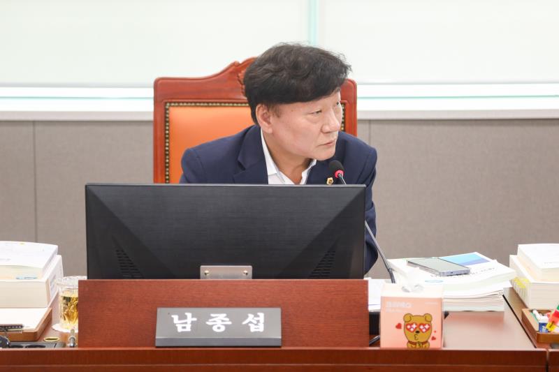제386회 임시회 제1차 안전행정위원회_3