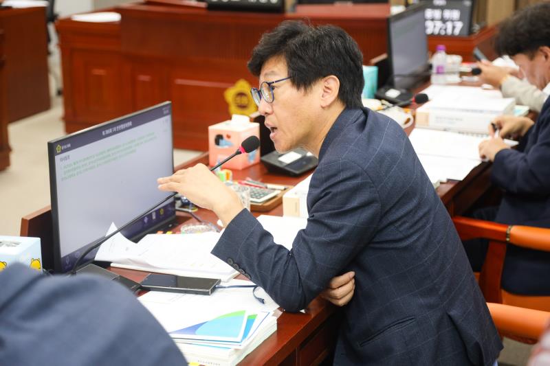 제386회 임시회 제1차 안전행정위원회_10