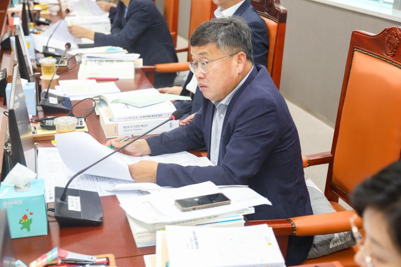 제386회 임시회 제1차 안전행정위원회_3