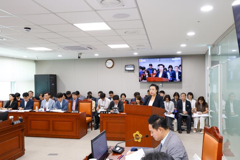 제386회 임시회 제1차 문화체육관광위원회_4