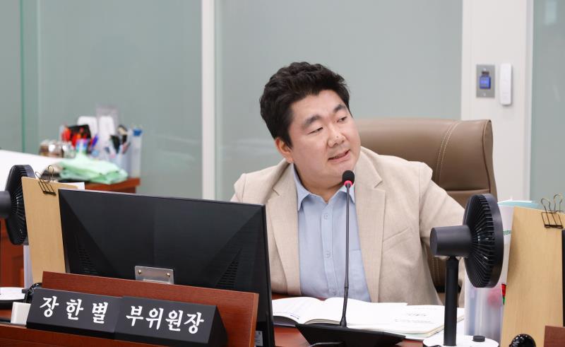 제386회 임시회 제1차 교육행정위원회_3