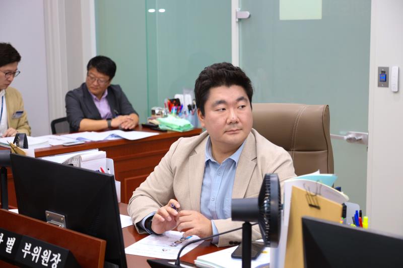 제386회 임시회 제1차 교육행정위원회_4