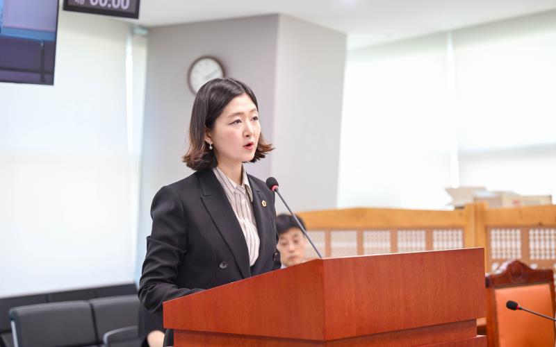 제386회 임시회 제2차 여성가족평생교육위원회_3
