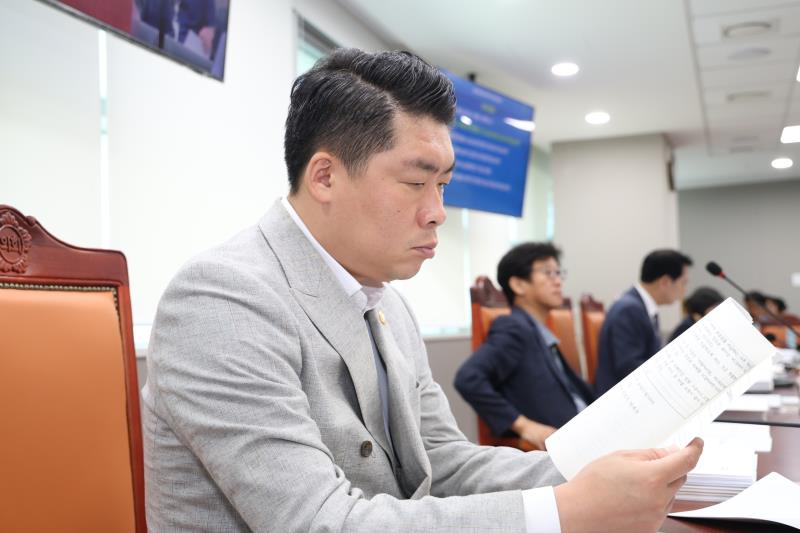 제386회 임시회 제2차 안전행정위원회_3
