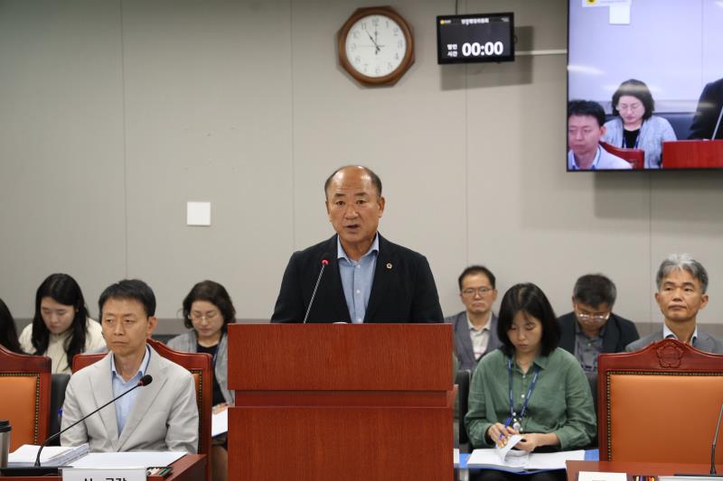 제386회 임시회 제2차 안전행정위원회_9