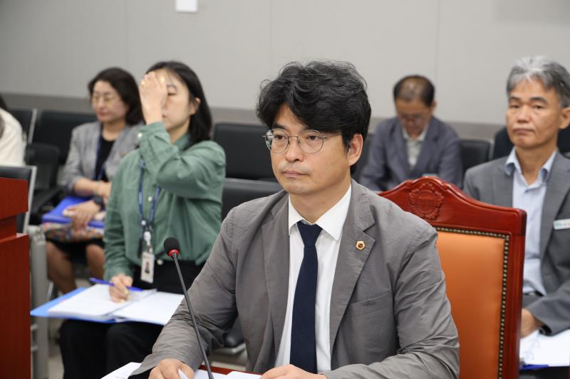 제386회 임시회 제2차 안전행정위원회_4