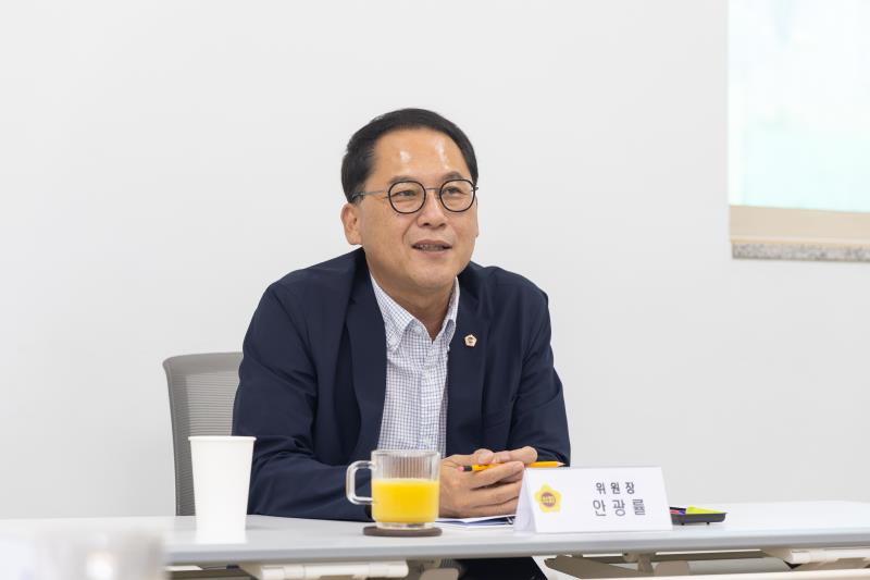 제386회 임시회 교육기획위원회 현장방문-1_6