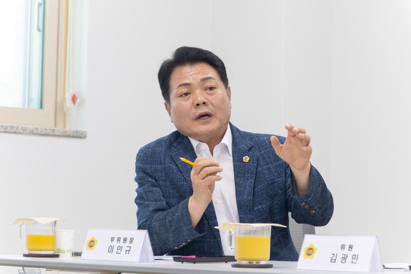 제386회 임시회 교육기획위원회 현장방문-1_5
