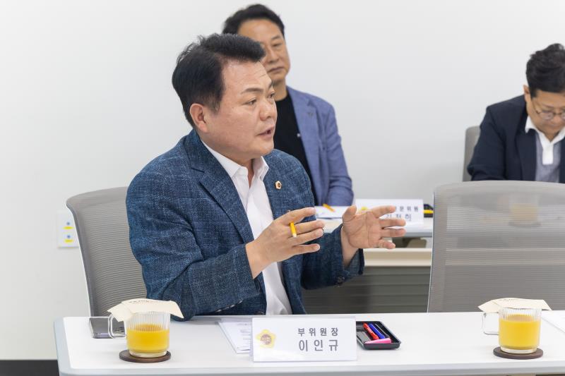 제386회 임시회 교육기획위원회 현장방문-1