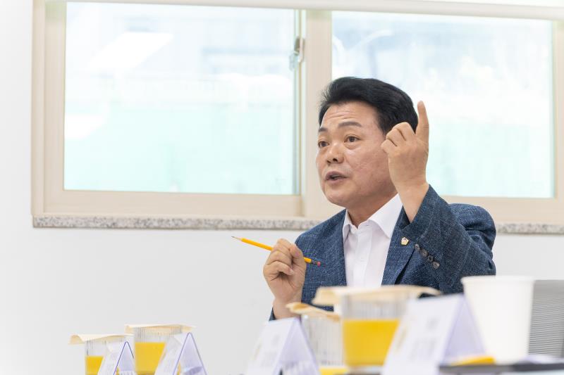 제386회 임시회 교육기획위원회 현장방문-1_10