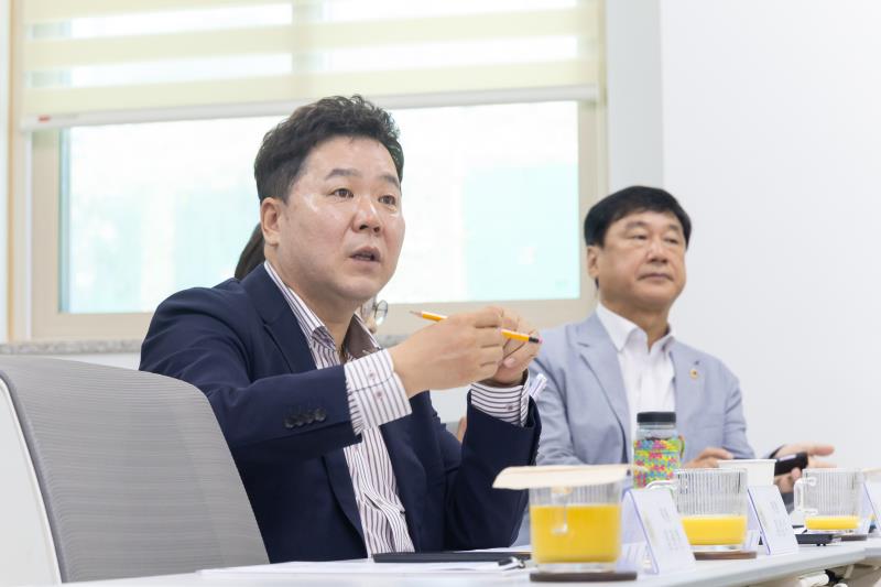 제386회 임시회 교육기획위원회 현장방문-1_3