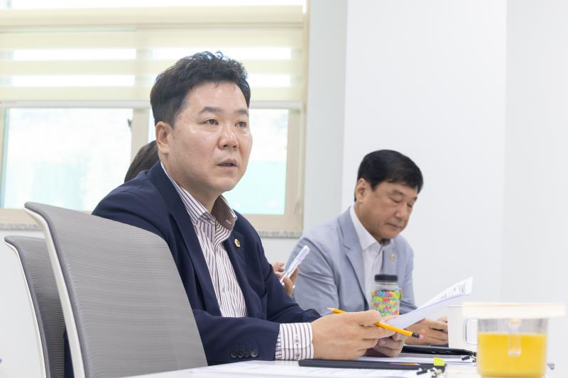 제386회 임시회 교육기획위원회 현장방문-1_6