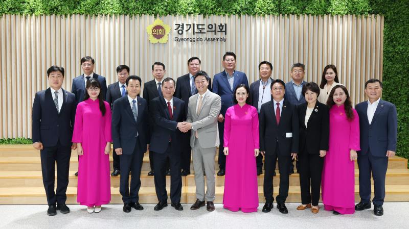 베트남 닌빈(하남)성 인민의회 대표단 영접_10