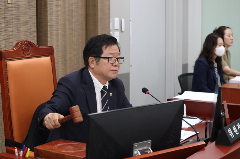 제386회 임시회 제1차 건설교통위원회_9