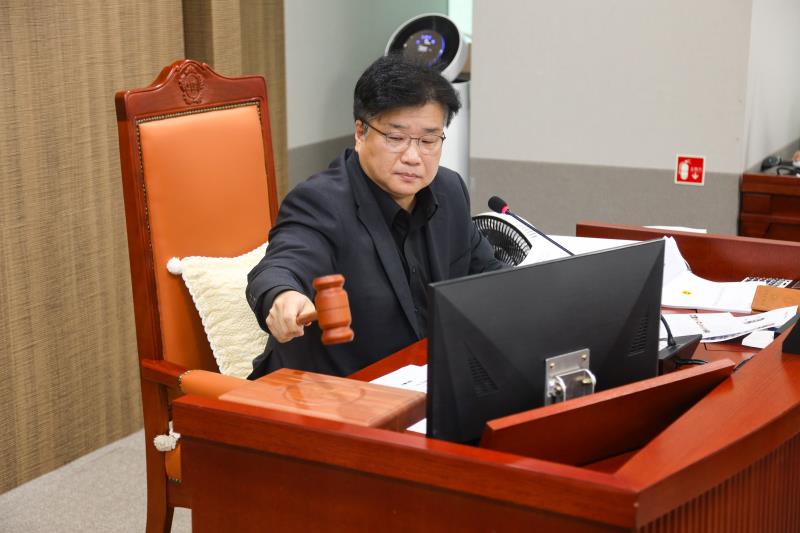 제386회 임시회 제2차 의회운영위원회_3