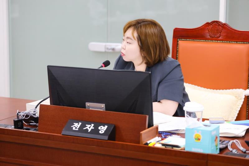 제386회 임시회 제2차 의회운영위원회_4