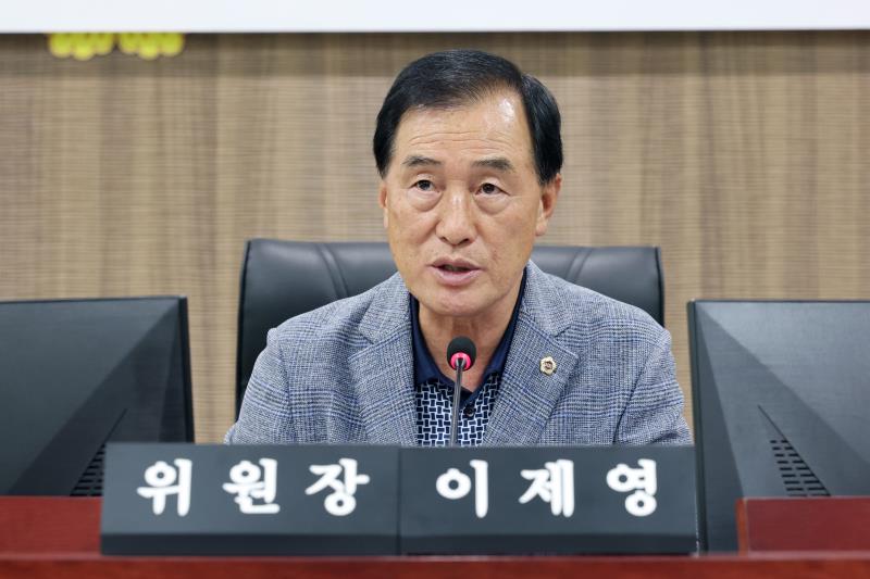 경기도의회 의원 및 직원의 생성형 인공지능 활용 역량강화 방안 연구용역 중간보고회_5