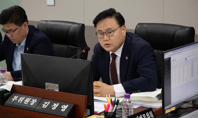 제386회 임시회 제1차 경기도청예산결산특별위원회(최종)_4