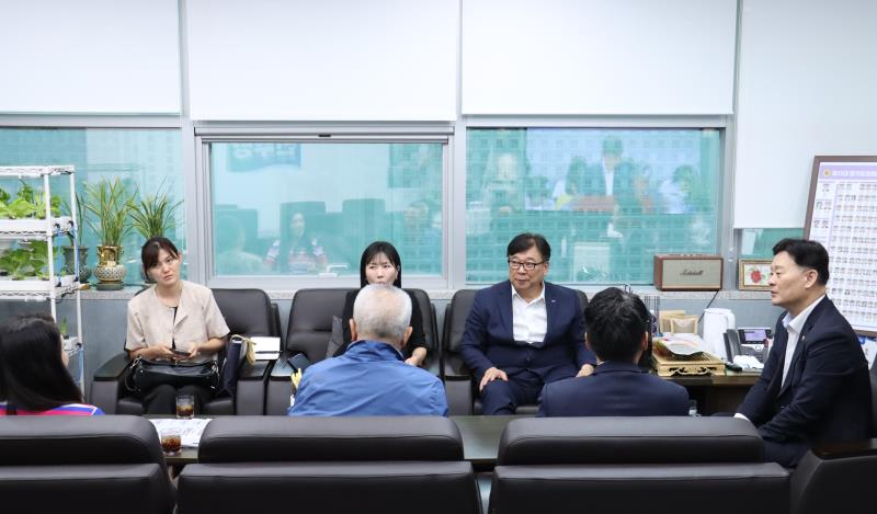 경기도의회 더불어민주당 최종현 대표의원, 경기도 소상공인연합회 정담회_4