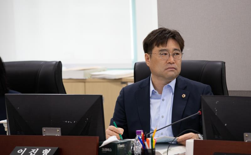 제386회 임시회 제2차 경기도청예산결산특별위원회_2