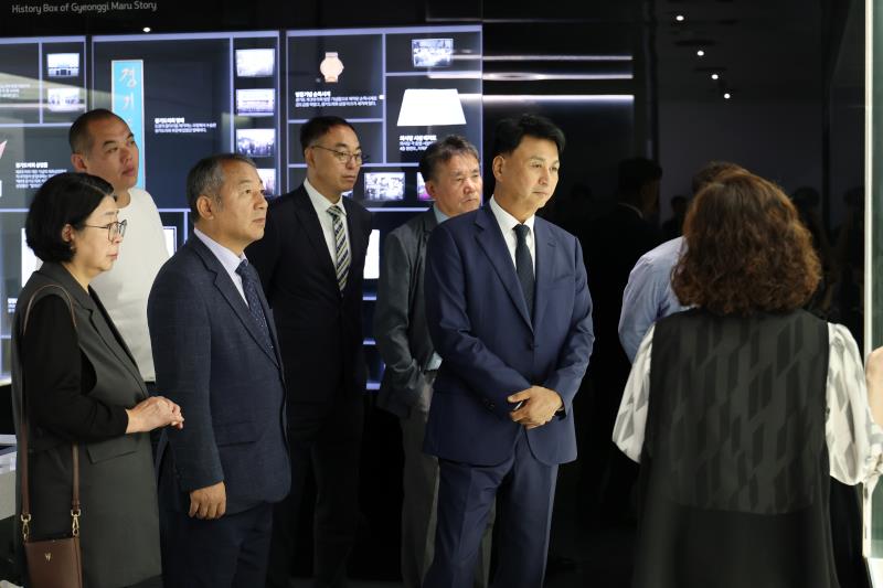 시흥시 희망팔도회 경기도의회 방문 견학 사진 10