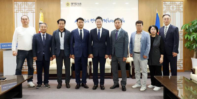 김진경 의장 시흥시 희망팔도회 간담회