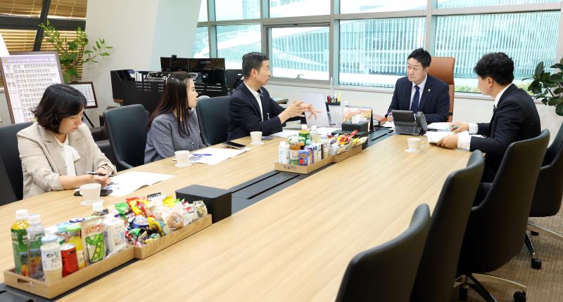 김진경 의장 이영주 의원 및 양주시 관계자 면담_5