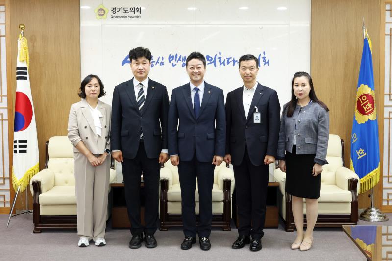 김진경 의장 이영주 의원 및 양주시 관계자 면담