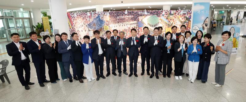 '만화, 시대와 민주주의를 그리다' 展_3