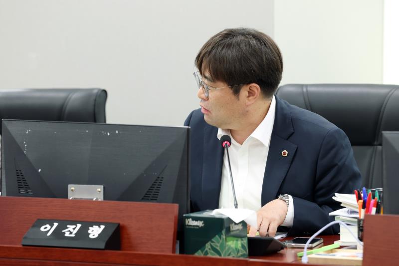 제384회 정례회 제6차 경기도청예산결산특별위원회_4