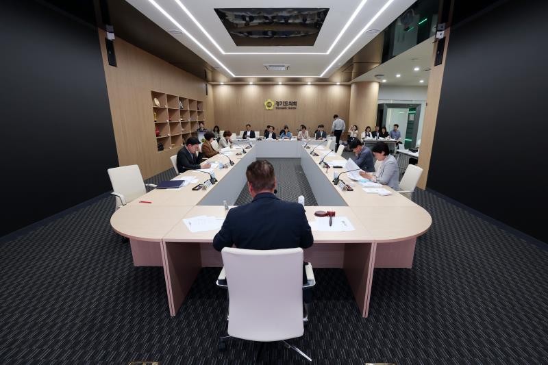 경기도의회 조례시행추진관리단 2차 진단회의_10