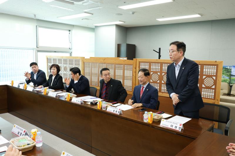 국민의힘 최고위원 간담회_3