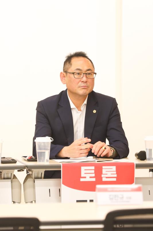 학령인구 감소시대, 경기도 교육의 지속가능한 대응전략을 모색하다 정책토론회_8