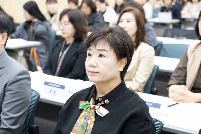경기도 교육격차 해소와 미래교육을 위한 온라인 학교의 제도적 정착 방안 정책토론회_4