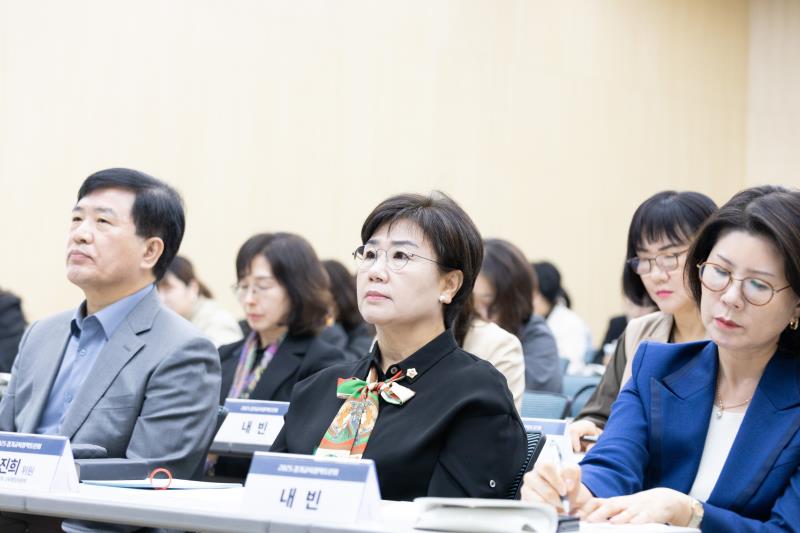 경기도 교육격차 해소와 미래교육을 위한 온라인 학교의 제도적 정착 방안 정책토론회_7