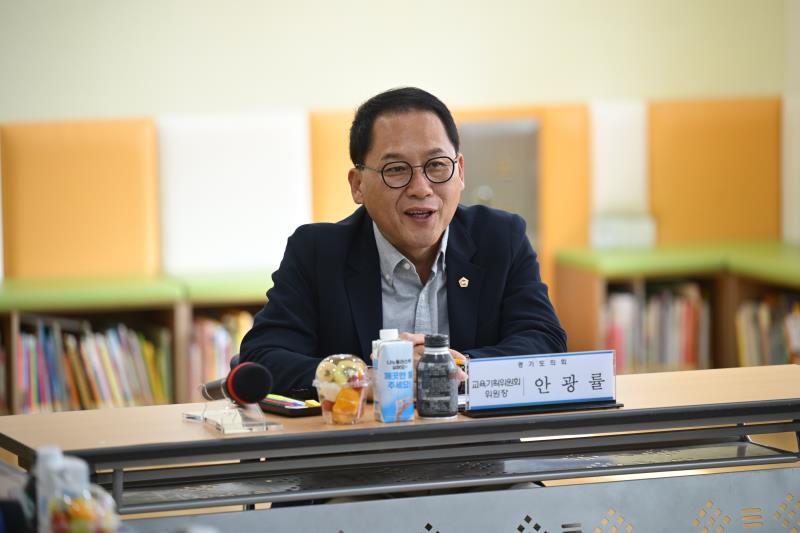 경기도의회 교육기획위원회 현장방문_10