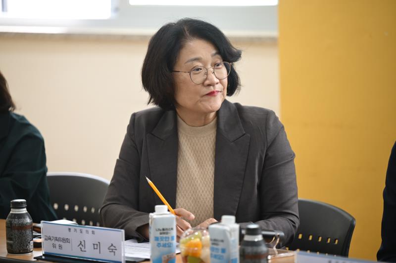 경기도의회 교육기획위원회 현장방문_3