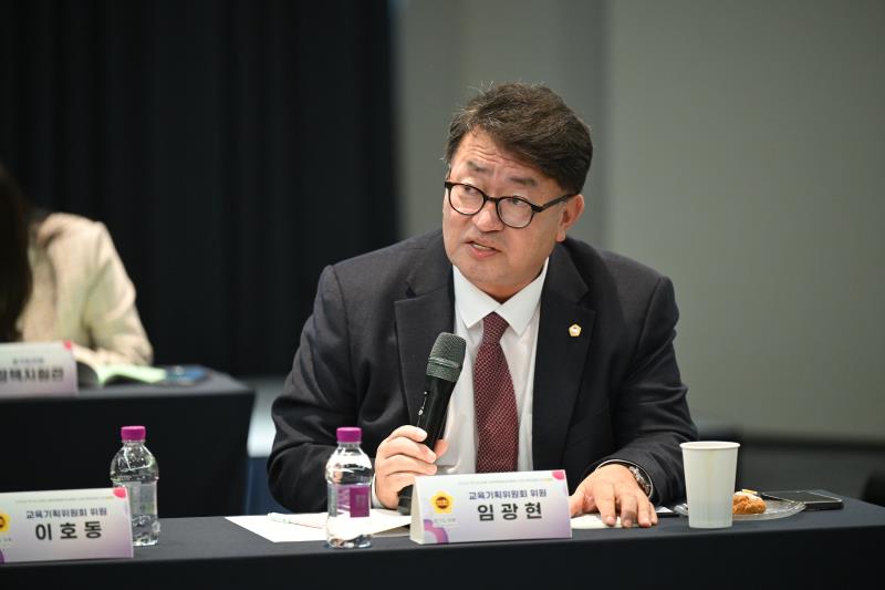 경기도의회 교육기획위원회 현장방문_3