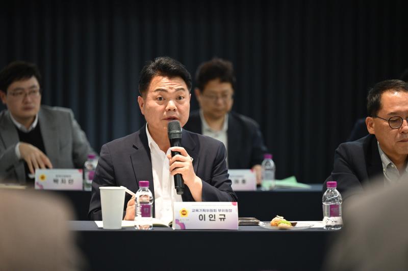 경기도의회 교육기획위원회 현장방문_5