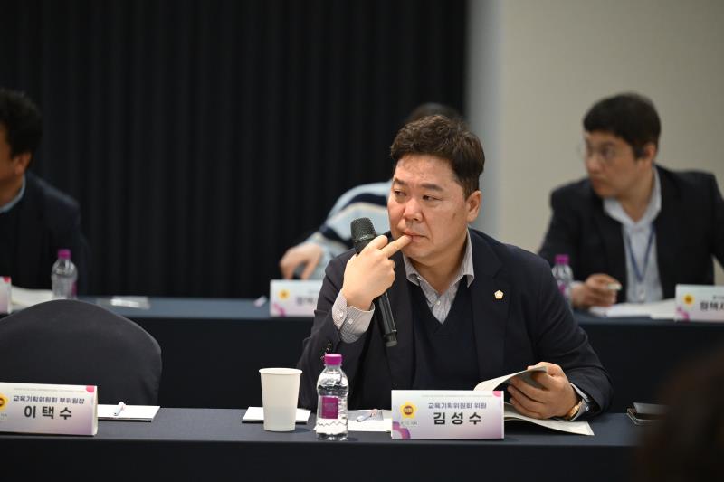 경기도의회 교육기획위원회 현장방문_4