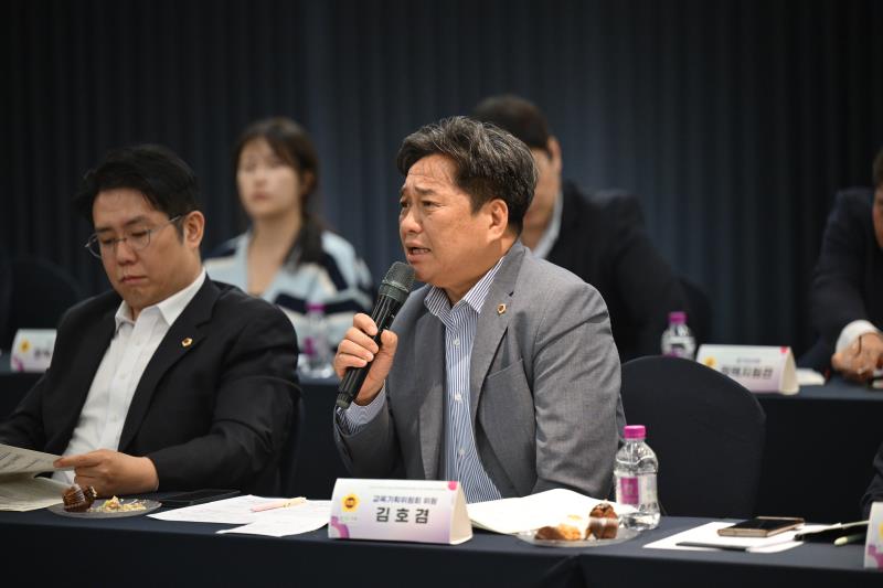 경기도의회 교육기획위원회 현장방문_3