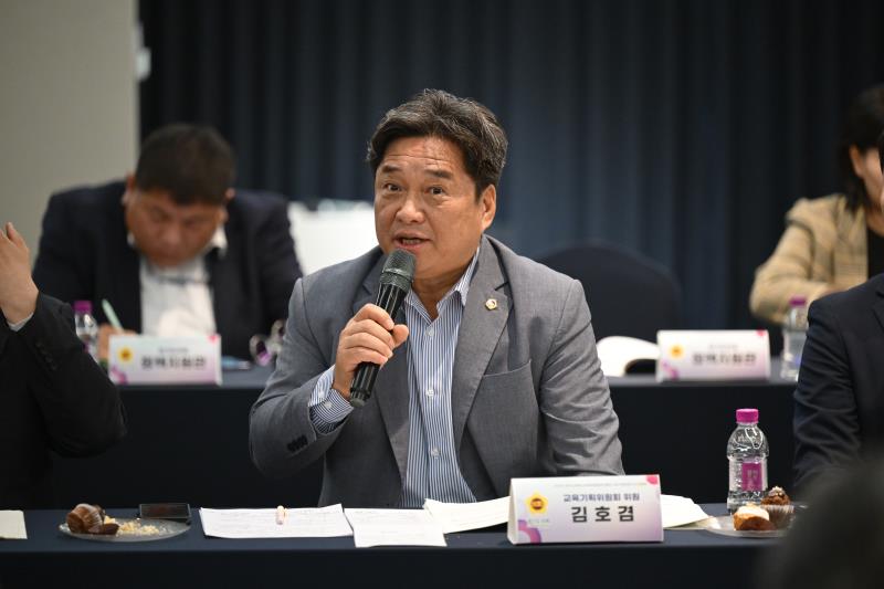 경기도의회 교육기획위원회 현장방문_4
