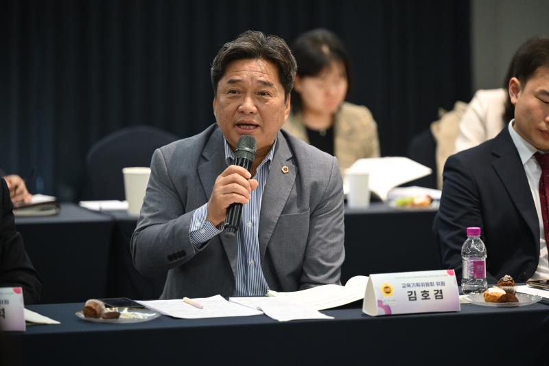 경기도의회 교육기획위원회 현장방문_5