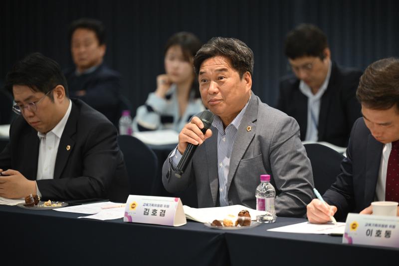 경기도의회 교육기획위원회 현장방문_8