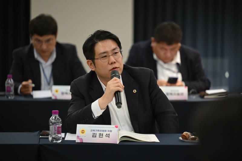 경기도의회 교육기획위원회 현장방문_3