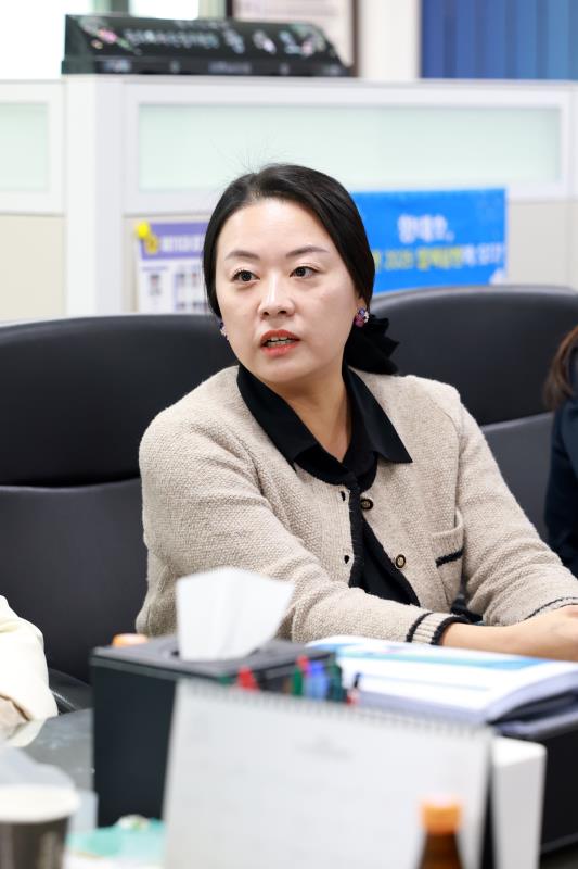 황대호 문화체육관광위원장 '지켜주세요' 면담_8