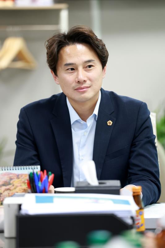 황대호 문화체육관광위원장 '지켜주세요' 면담_10