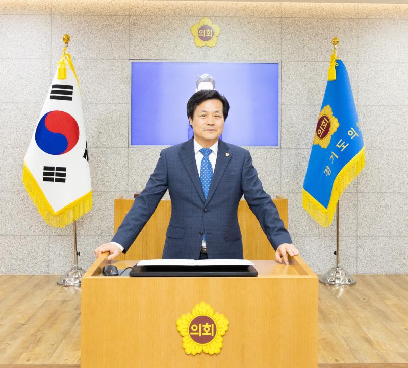 재경 도곡중학교 4회 모임 의회 방문_6